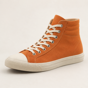Play 05 in Tangerine, three-quarter view