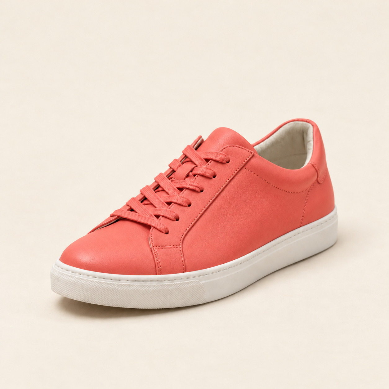 Shift 06 in Coral, three-quarter view