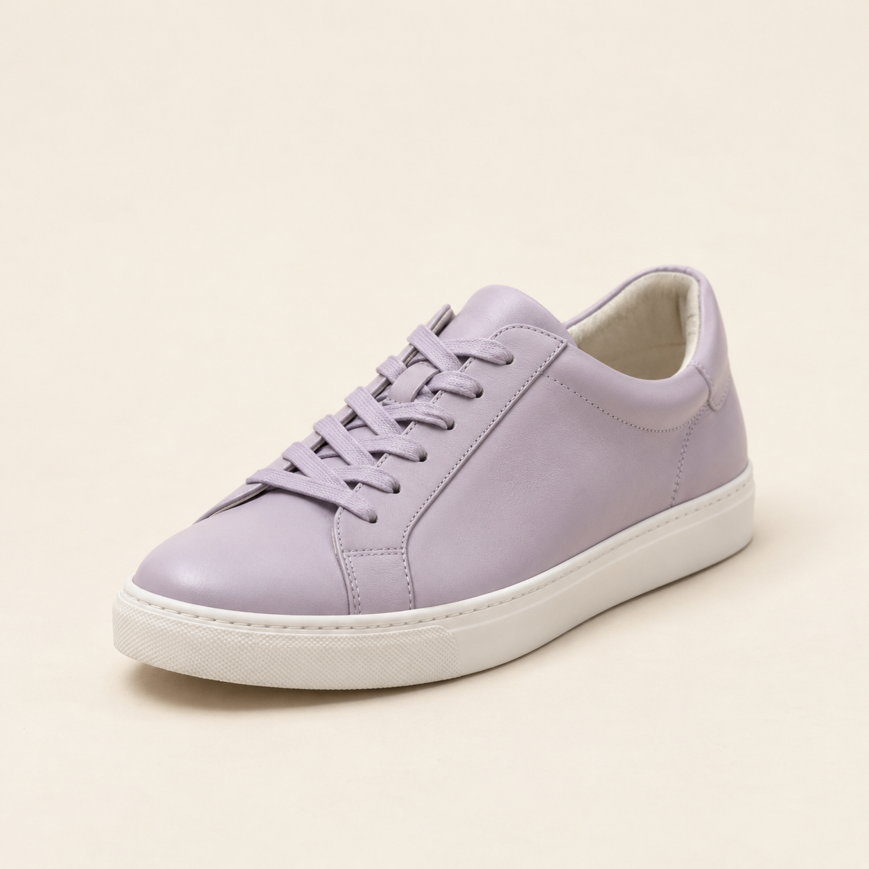 Shift 06 in Lavender, three-quarter view